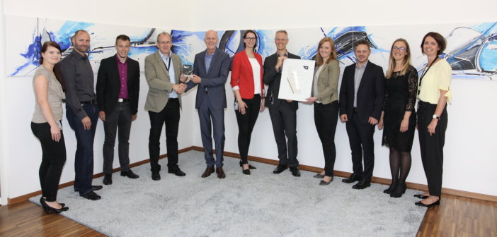Every year, FACC distinguishes suppliers who offer outstanding performances in the fields of product quality, flexibility, cooperation, customer service, as well as cost-cutting and process-optimizing measures