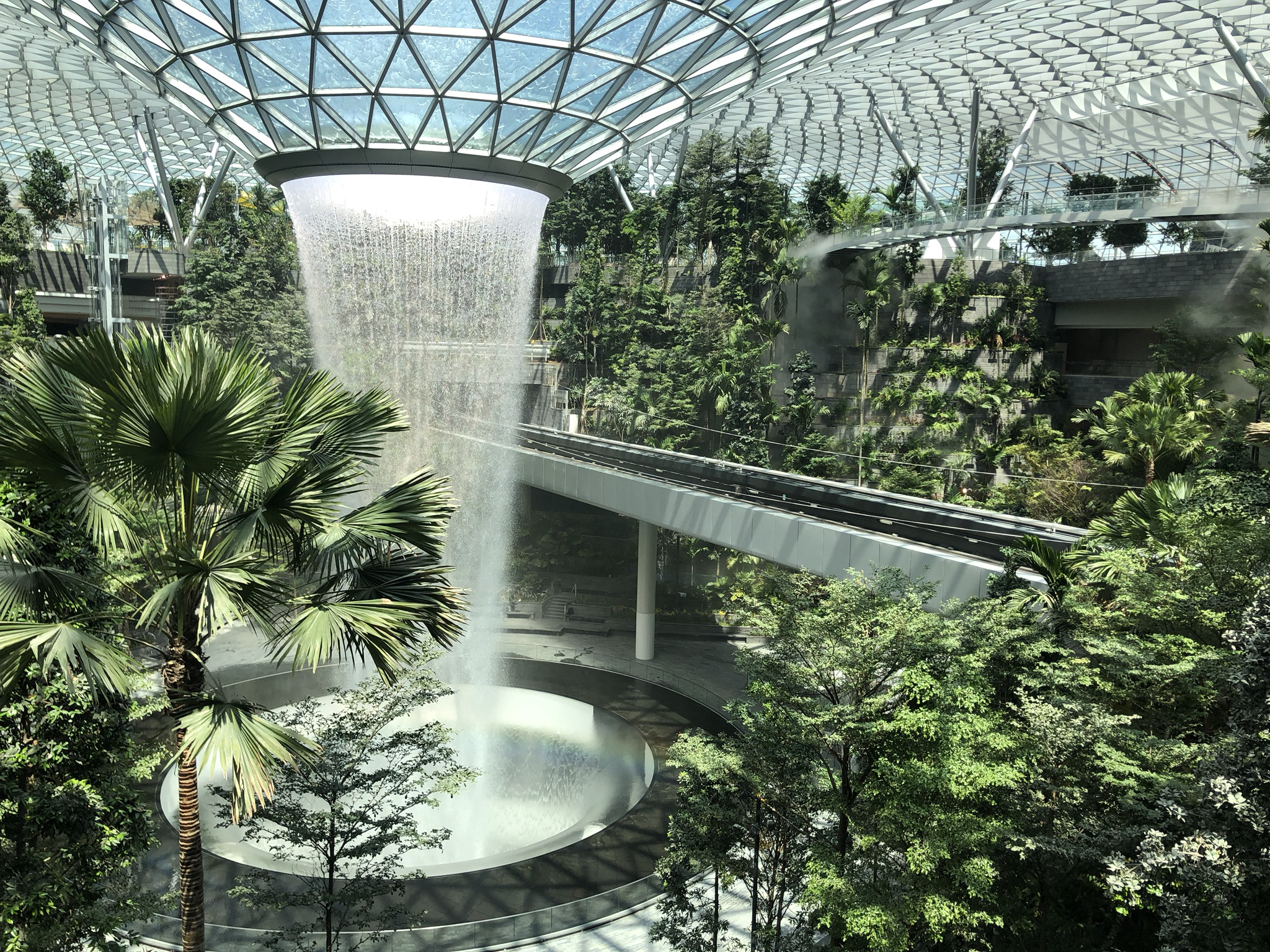 The majestic 40-metre high Rain Vortex, the world’s tallest indoor waterfall, will take centerstage in the Changi Jewel complex