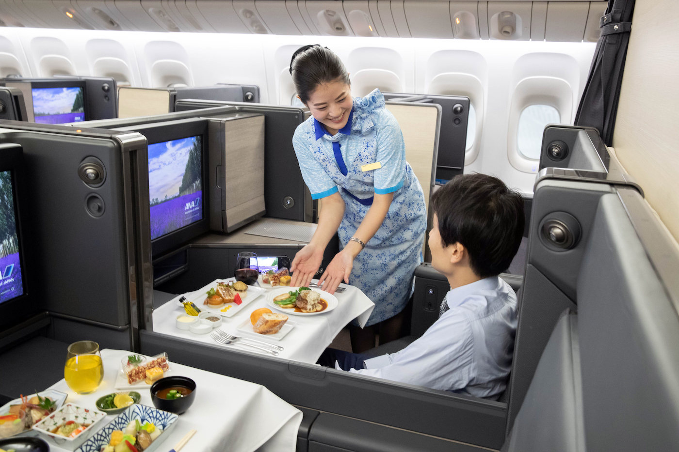 ANA reveals redesigned B777-300ER luxury cabins - Aircraft Interiors ...