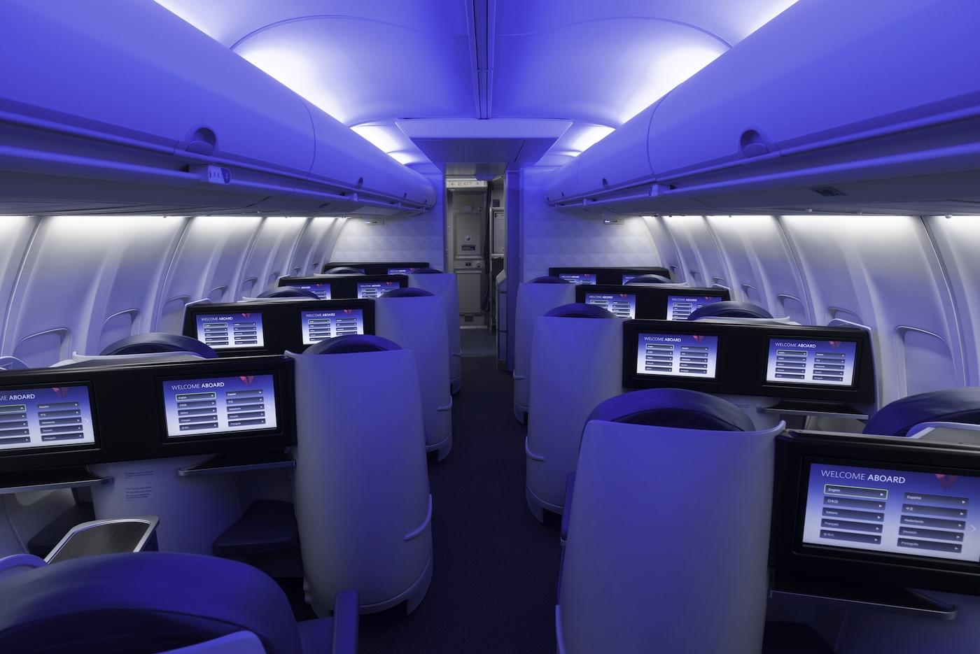 The Middle Of Market Airplane Aircraft Interiors