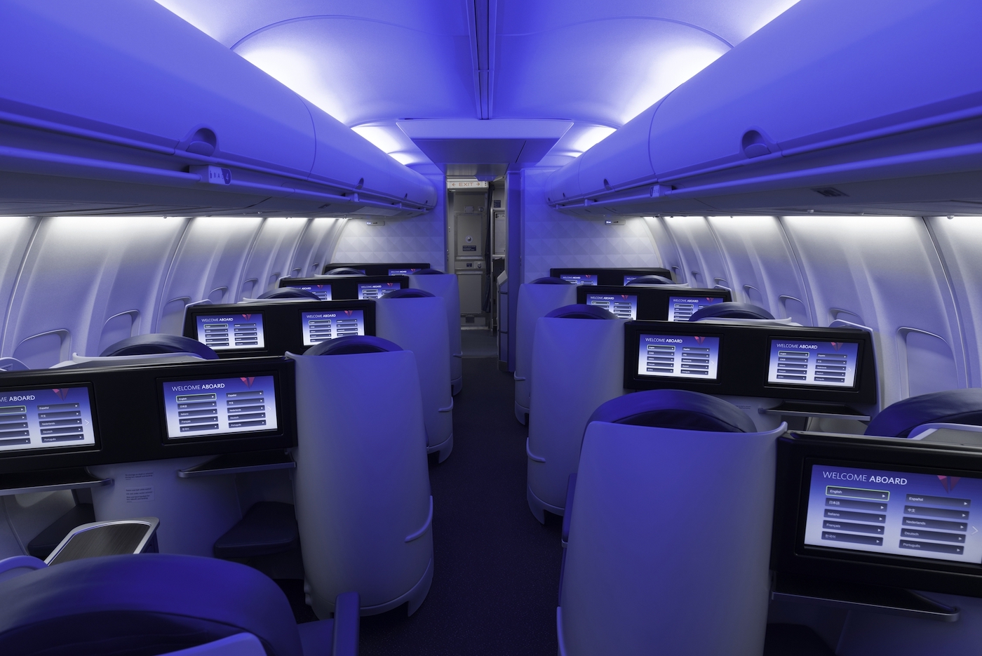The Middle Of Market Airplane Aircraft Interiors
