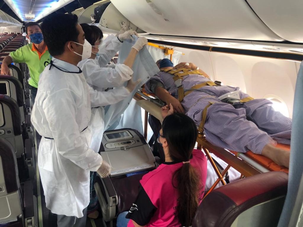 Life saver Malaysia Airlines expedites its onboard stretcher service